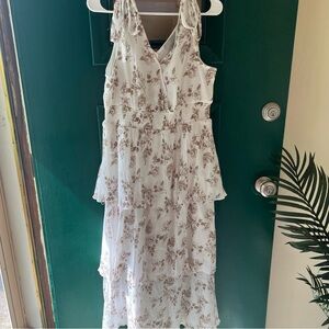 Chic Floral Midi Dress in Cream and Brown